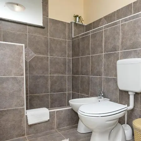 Complex 32 Affittacamere 4*