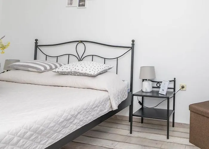 Complex 32 Gæstehus 3*