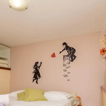 招待所 Complex 32 Veli Lošinj
